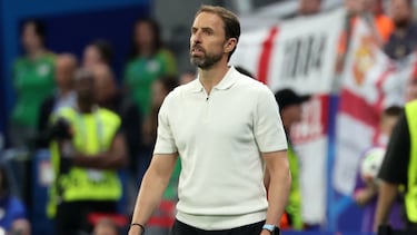 Southgate no quiere artistas