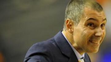 Manuel Hussein, destituido como entrenador del Power