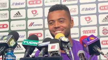 Rafael Carioca en conferencia de prensa.