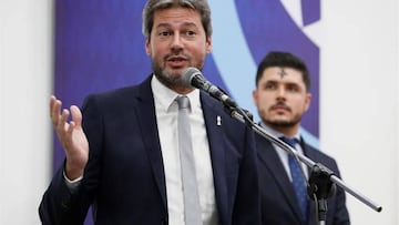 Lammens: "El fútbol será una de las últimas cosas en volver"