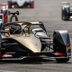 Lotterer empieza con ventaja un viernes atípico: lidera los libres