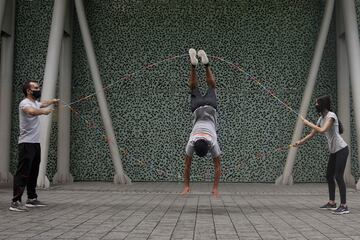 El salto con cuerda es una disciplina deportiva que cada vez está tomando más fuerza en Colombia Hay unos 2.000 deportistas en el país organizados en equipos.