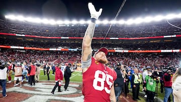 SANTA CLARA, CALIFORNIA - JANUARY 22: George Kittle #85 of the San Francisco 49ers celebrates on the field after defeating the Dallas Cowboys 19-12 in the NFC Divisional Playoff game at Levi's Stadium on January 22, 2023 in Santa Clara, California. Thearon W. Henderson/Getty Images/AFP (Photo by Thearon W. Henderson / GETTY IMAGES NORTH AMERICA / Getty Images via AFP)