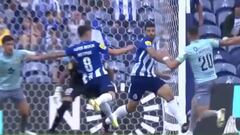 Mateus Uribe recupera un bal&oacute;n y termina anotando gol