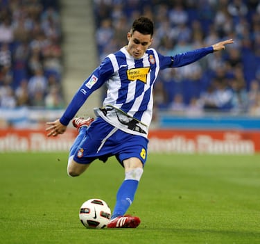 Fue canterano madridista, y jugó entre 2006 y 2008 y entre 2011 y 2013 en el club blanco. En el Espanyol jugó desde 2008 hasta 2011.