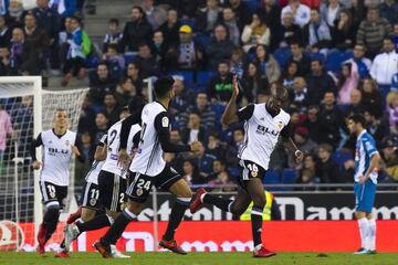 Kondogbia celebra el 0-1.