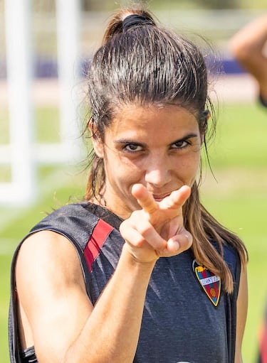 Alba Redondo: ¡°He trabajado mucho la cabeza¡±