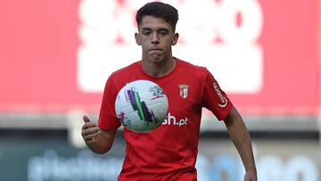 Thiago Helguera, en el radar del Granada