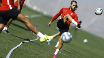 Roberto Soldado es duda para el duelo en el Bernabeu.