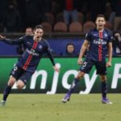 Cavani da ventaja al PSG y Obi Mikel deja vivo al Chelsea