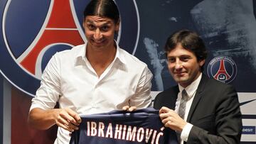 Leonardo en la presentaci&oacute;n de Ibrahimovic con el PSG
