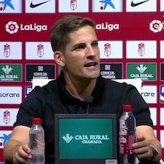 La desafiante respuesta de Robert Moreno a su afición tras corear "dimisión" y "Diego Martínez"