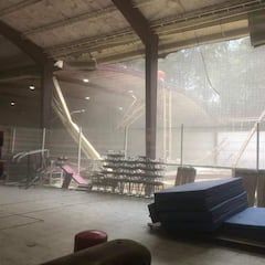 Techo de gimnasio del IPN se desploma