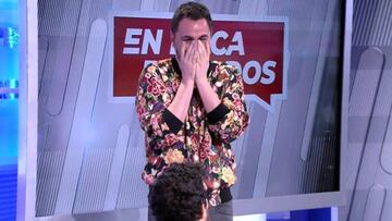 Piden matrimonio en directo a un reportero de Cuatro: “Sólo me sale llorar”