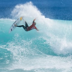Así es como se obtiene un 10 en surf: tremendo JJ Florence