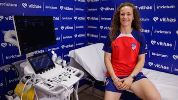Patricia Larqué con el Atlético.