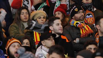 14/02/19 PARTIDO EUROPA LEAGUE DIECISEISAVOS IDA
 CELTIC DE GLASGOW - VALENCIA CF 
 AFICIONADOS SEGUIDORES
 