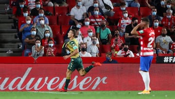 Canales celebra su gol.