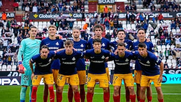 Formación inicial del Andorra contra el Albacete esta temporada en el estadio Carlos Belmonte.
