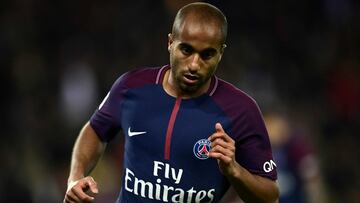 Lucas Moura free to leave PSG, confirms Emery