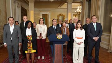 Alejandro Gaviria, María Isabel Urrutia y Patricia Ariza abandonan sus cargos como ministros en el gobierno de Gustavo Petro.
