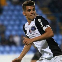 El Sevilla tiene en su agenda a Ianis, el hijo de Gica Hagi