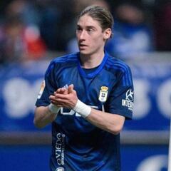 Marcelo Flores sigue sin aparecer en el Real Oviedo