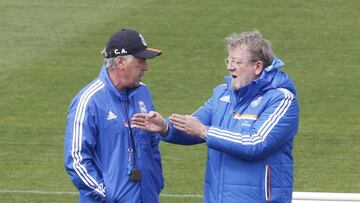 Giovanni Mauri junto a Carlo Ancelotti durante un entrenamiento del Real Madrid