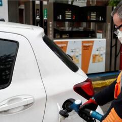 Cierre perimetral: ¿puedo parar a echar gasolina en una zona, provincia o comunidad confinada?