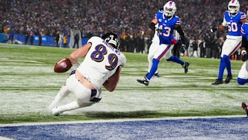 Jan 19, 2025; Orchard Park, New York, USA; Baltimore Ravens tight end Mark Andrews (89) drops a pass on a two-point conversion late in the fourth quarter against the Buffalo Bills in a 2025 AFC divisional round game at Highmark Stadium. Mandatory Credit: Gregory Fisher-Imagn Images
