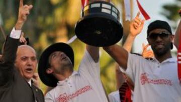 <b>GRANDEZA. </b>Del Nido construyó un Sevilla grande en torno a Kanouté. Mañana el maliense se podría despedir del Sánchez Pizjuán.