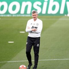 Solskjaer: "La foto de Pogba con Zidane no es un problema"