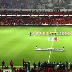 El imponente minuto de silencio en el Nemesio Diez