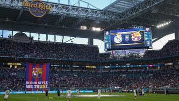 MIAMI GARDENS, FL - JULY 29: General view of Hard Rock Stadium, home stadium of Miami Dolphins prior to the International Champions Cup 2017 match between Real Madrid and FC Barcelona at Hard Rock Stadium on July 29, 2017 in Miami Gardens, Florida. (Photo by Robbie Jay Barratt - AMA/Getty Images)