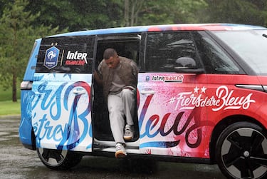 Kylian Mbappé a la llegada a la concentración. 