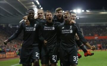 El Liverpool de Inglaterra aparece en el peldaño 43 con 7 mil 443 puntos. 