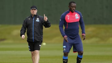 Sissoko entrena a las órdenes de Rafa Benítez