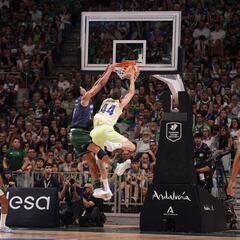 El Barça se lleva una batalla colosal