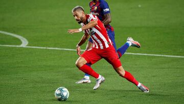 Carrasco en el Barça-Atlético. Baja en el Cerro por fiebre.