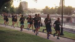 Hinchas de la UC lideran la práctica del running en Chile