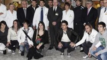 <b>EN CAN RUTI. </b>El Hospital Germans Trias i Pujol de Badalona congregó a parte de la plantilla, además de Dani Sánchez Llibre, presidente, y al técnico, Mauricio Pochettino.