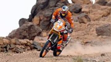 <b>MÁS LÍDER.</b> Cara y cruz para los dos pilotos españoles mejor clasificados, Coma se mantiene y Esteve dice adiós a sus esperanzas.