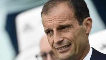 Juventus' Italian coach Massimiliano Allegri looks on before the Italian Serie A football match Juventus vs Chievo at the Allianz stadium in Turin on September 9, 2017.