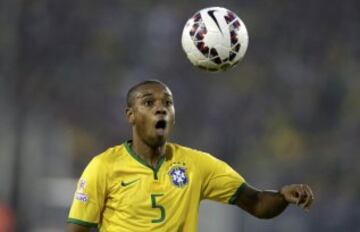 Fernandinho.