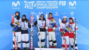 Benjamin Cavet y Perrine Laffont (platas); Britteny Cox y Ikuma Horishima (oros); y Mikael Kingsbury y Justine Dufour-Lapointe (bronces).