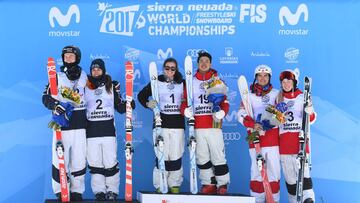 Benjamin Cavet y Perrine Laffont (platas); Britteny Cox y Ikuma Horishima (oros); y Mikael Kingsbury y Justine Dufour-Lapointe (bronces).