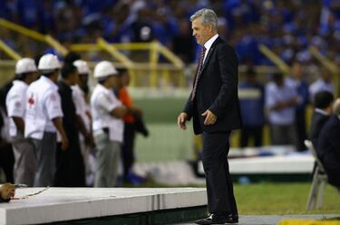 Javier Aguirre y sus polémicas dirigiendo a la Selección Mexicana