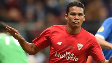 Carlos Bacca estuvo dos temporadas en el Sevilla español