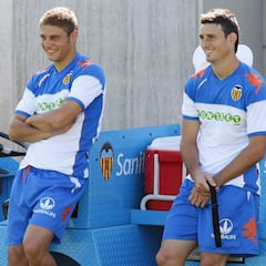 Aduriz cede el testigo a Joaquín: "De abuelo a juvenil"