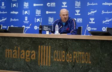 Pepe Mel: “El enemigo es el Sporting y no la grada”